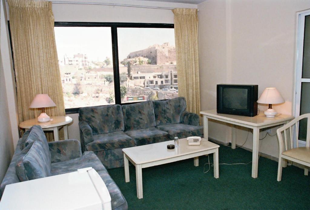 Firas Palace Amman Room photo